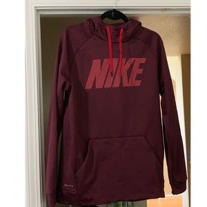 Nike Dri-fit Pullover